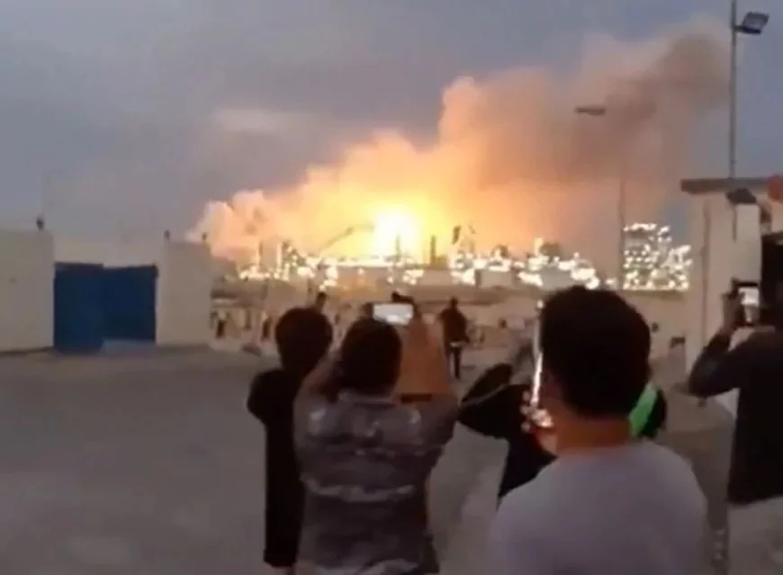 Iran Strikes Bahrain Oil Refinery as Hormuz Closure Bites